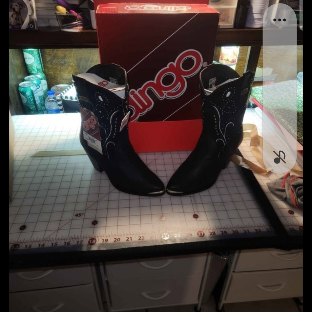 Dingo Black Boots with White Accents